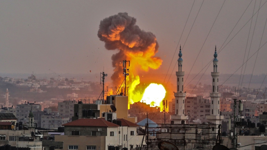 Israel công bố video tấn công, bắn cháy các mục tiêu Hamas bên trong Gaza